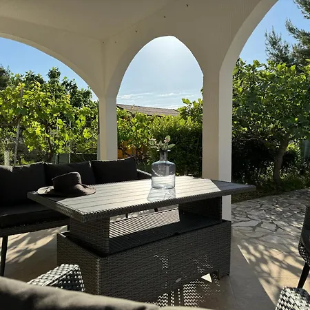 Villa Paerla